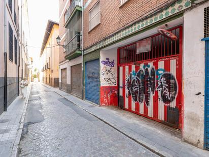 Exterior view of Garage for sale in  Granada Capital