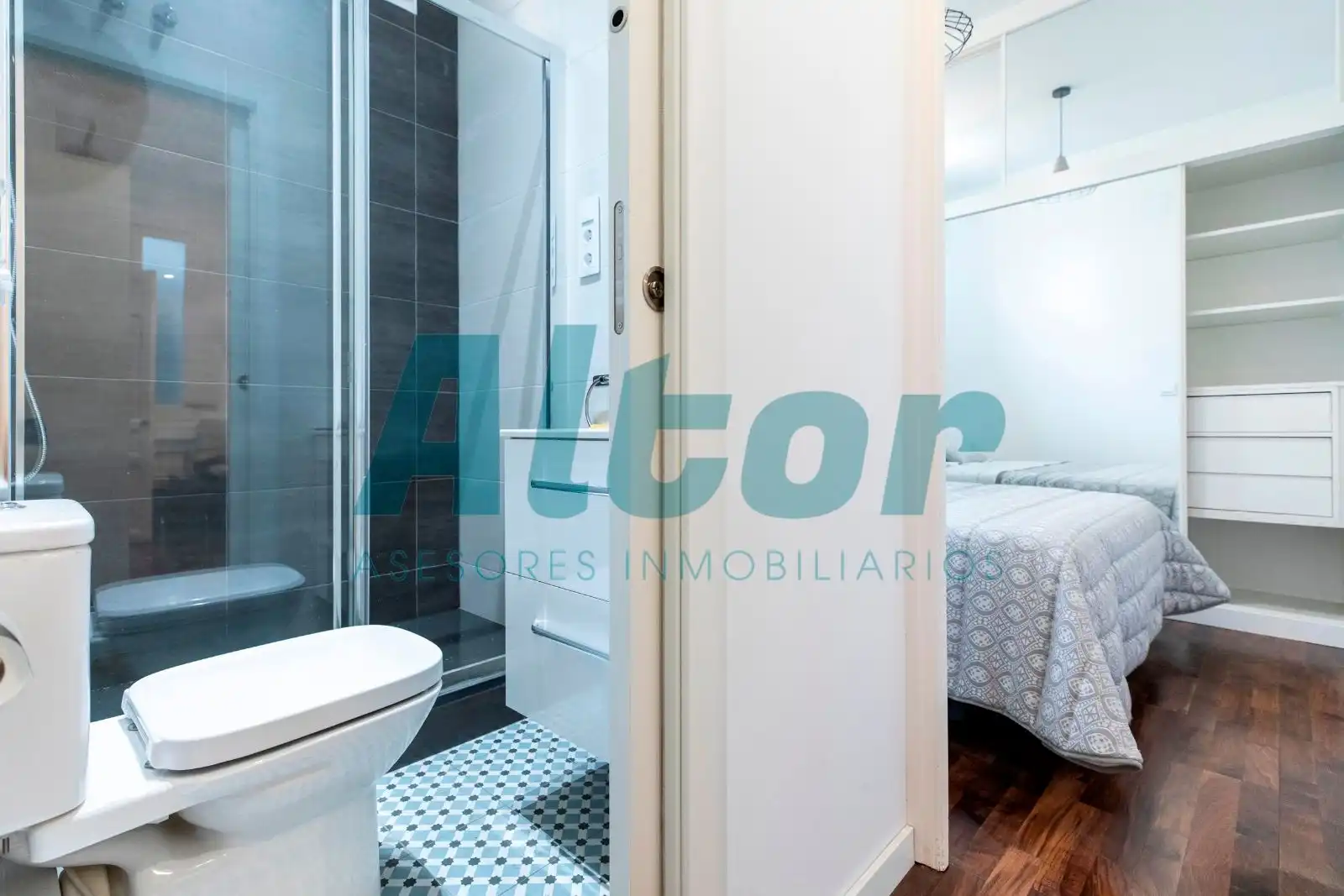 Piso en venta en DEL PRADO, Cortes - Huertas