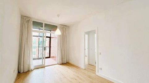 Foto 2 de Piso en venta en Rambla de Prim, El Besós i el Maresme, Barcelona Capital