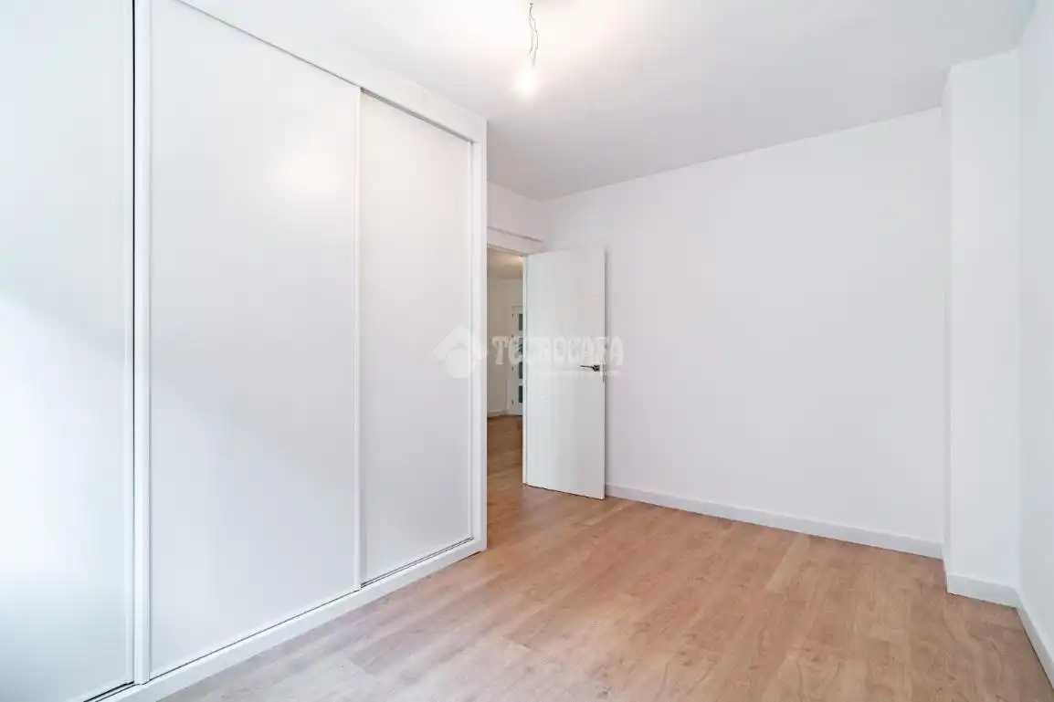 Schlafzimmer von Wohnung zum Verkauf in Granada