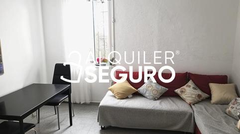 Photo 3 of Flat to rent in Antonio de Nebrija, Ciudad Jardín,  Sevilla Capital