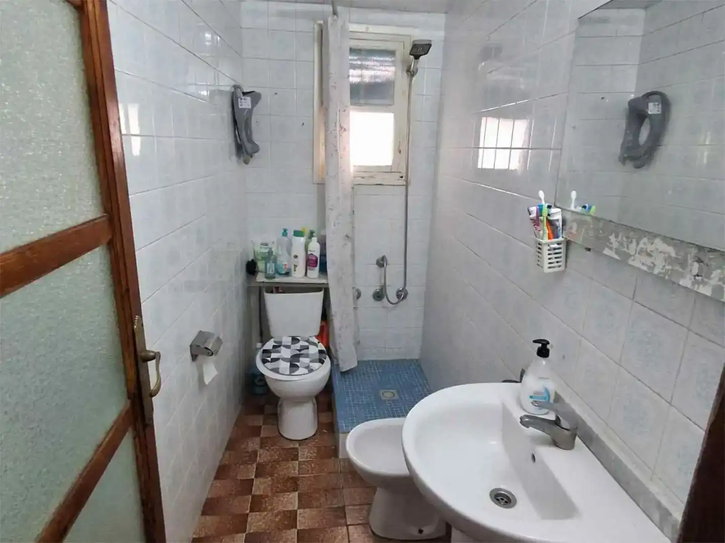 Baño de Piso en venta en Ontinyent con Trastero y Balcón