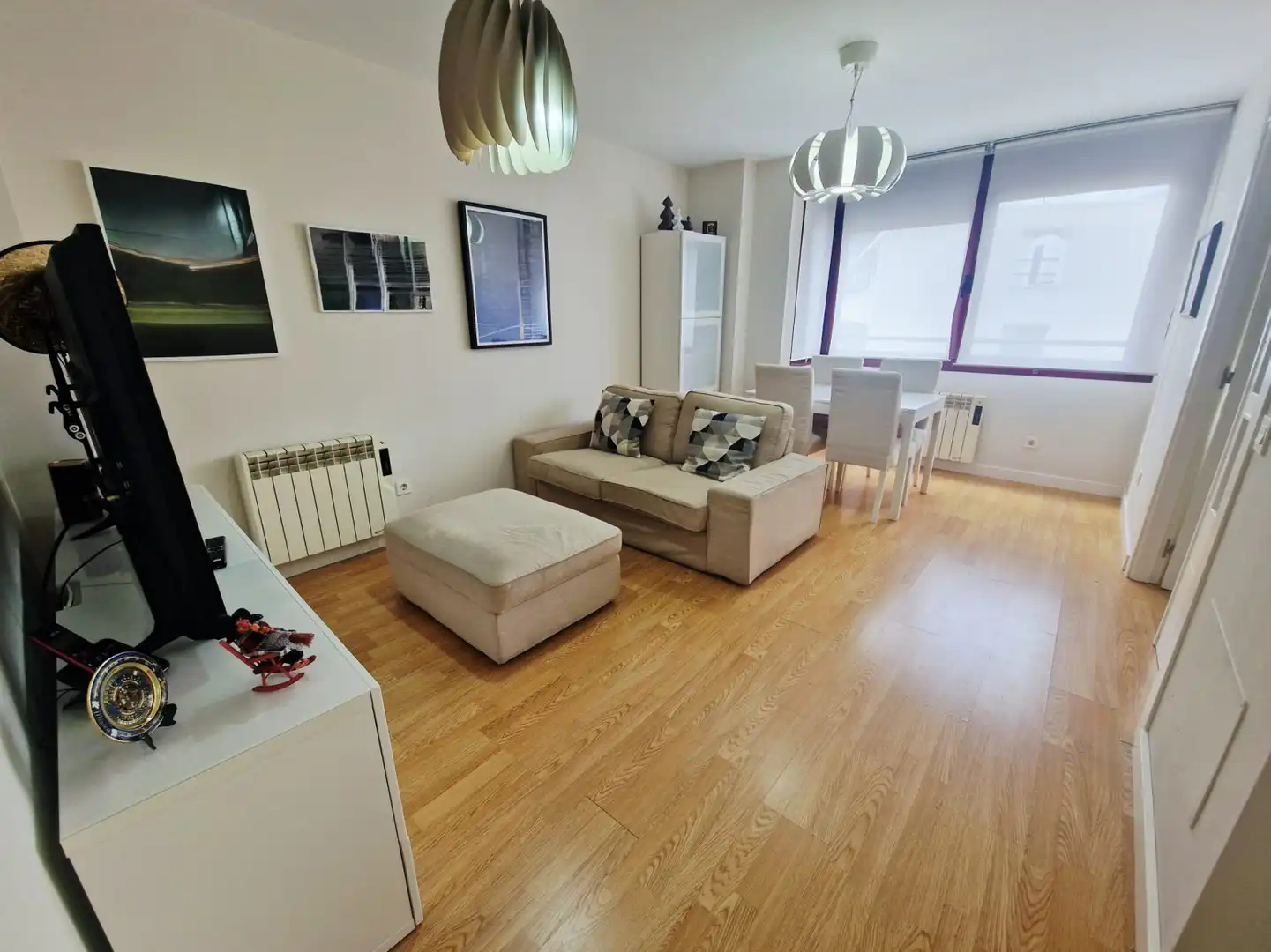 Wohnzimmer von Wohnung zur Miete in Avilés mit Heizung und Privatgarten