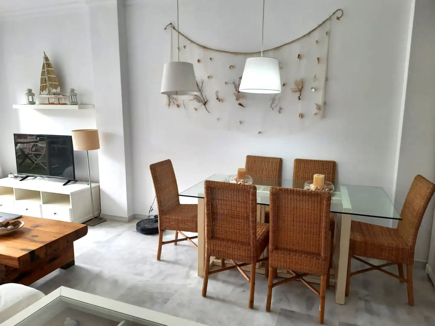 Wohnung zur Miete in Calle 1498, V Centenario - Piletas - Capuchinos
