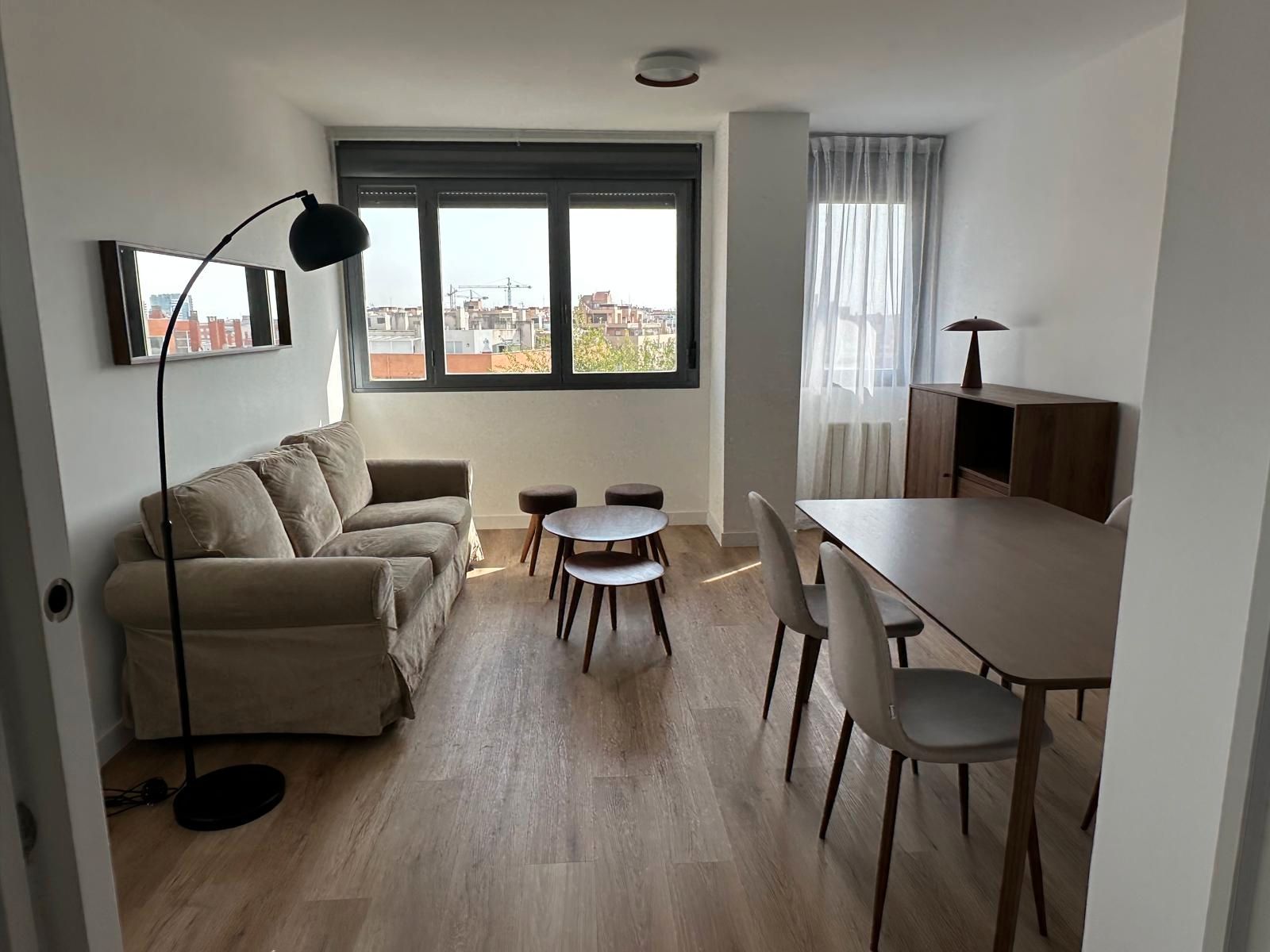 Dúplex de lloguer a Calle de San Benito, Almenara -Ventilla