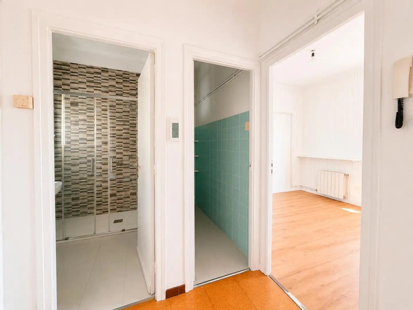 Flat with terrace for sale in de Cardona, imagen 14