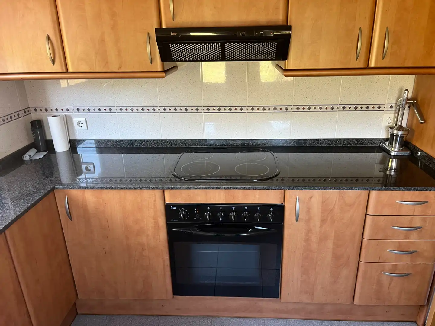 Casa aparellada amb jardí en venda a Carrer de la Garsa 4B, imagen 7