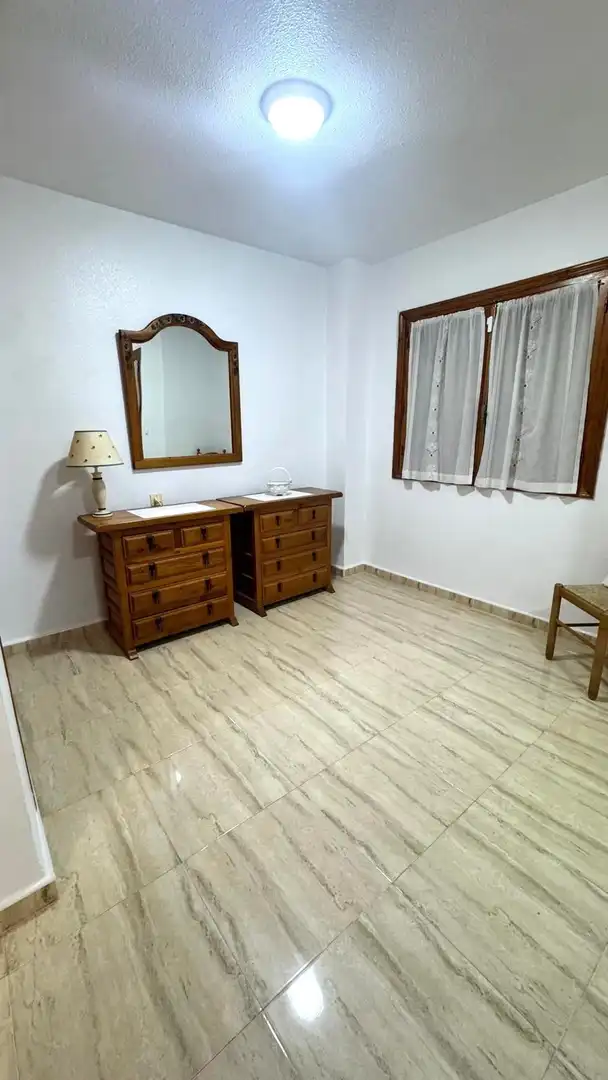 Dormitori de Casa adosada en venda en Orihuela amb Jardí privat, Terrassa i Traster