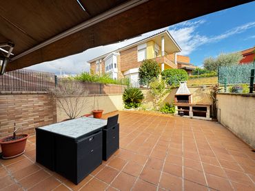 Adosado en venta en Passeig Tagamanent