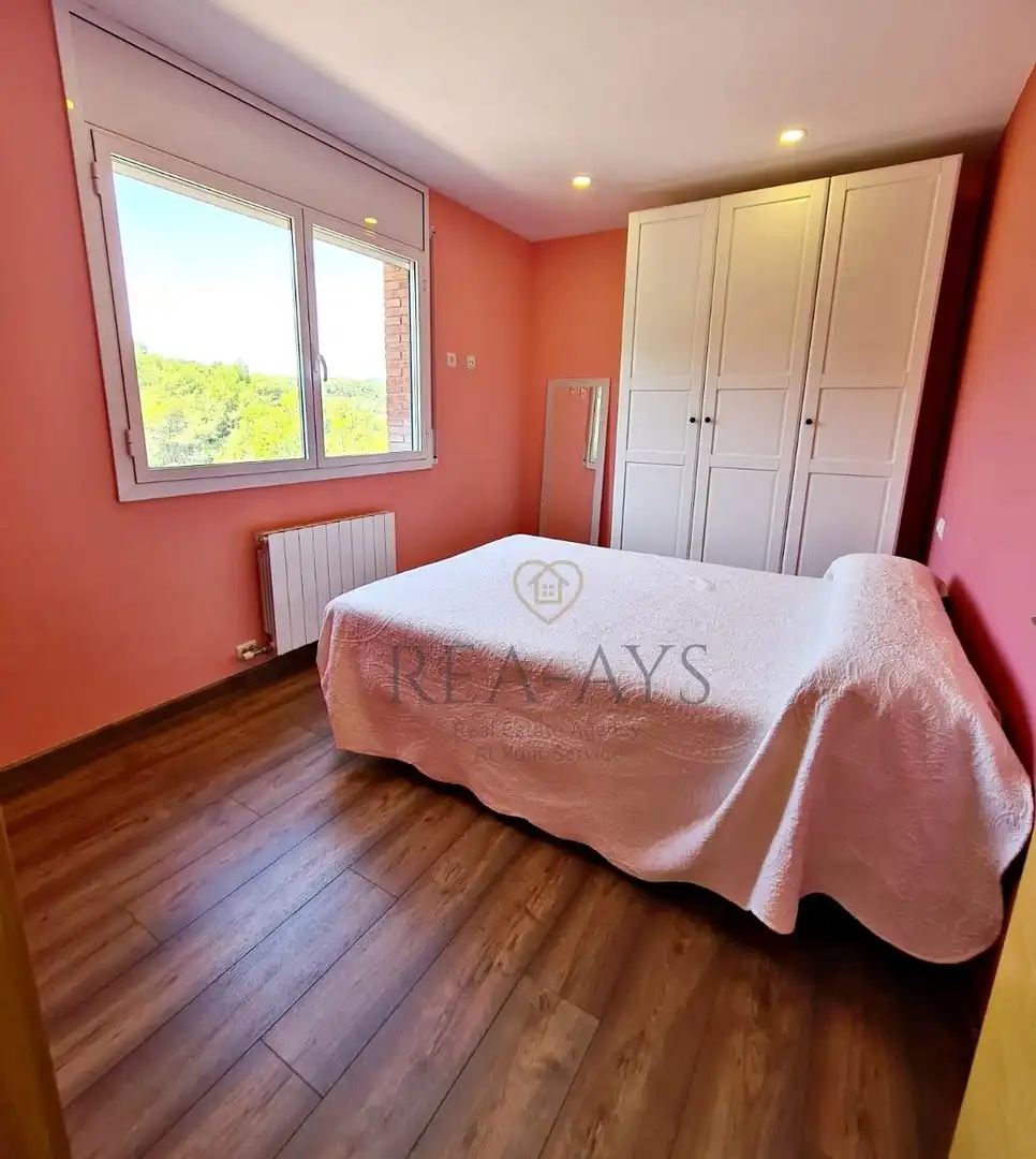 Habitación de Casa o chalet en venta en Cervelló con Aire acondicionado, Calefacción y Jardín privado