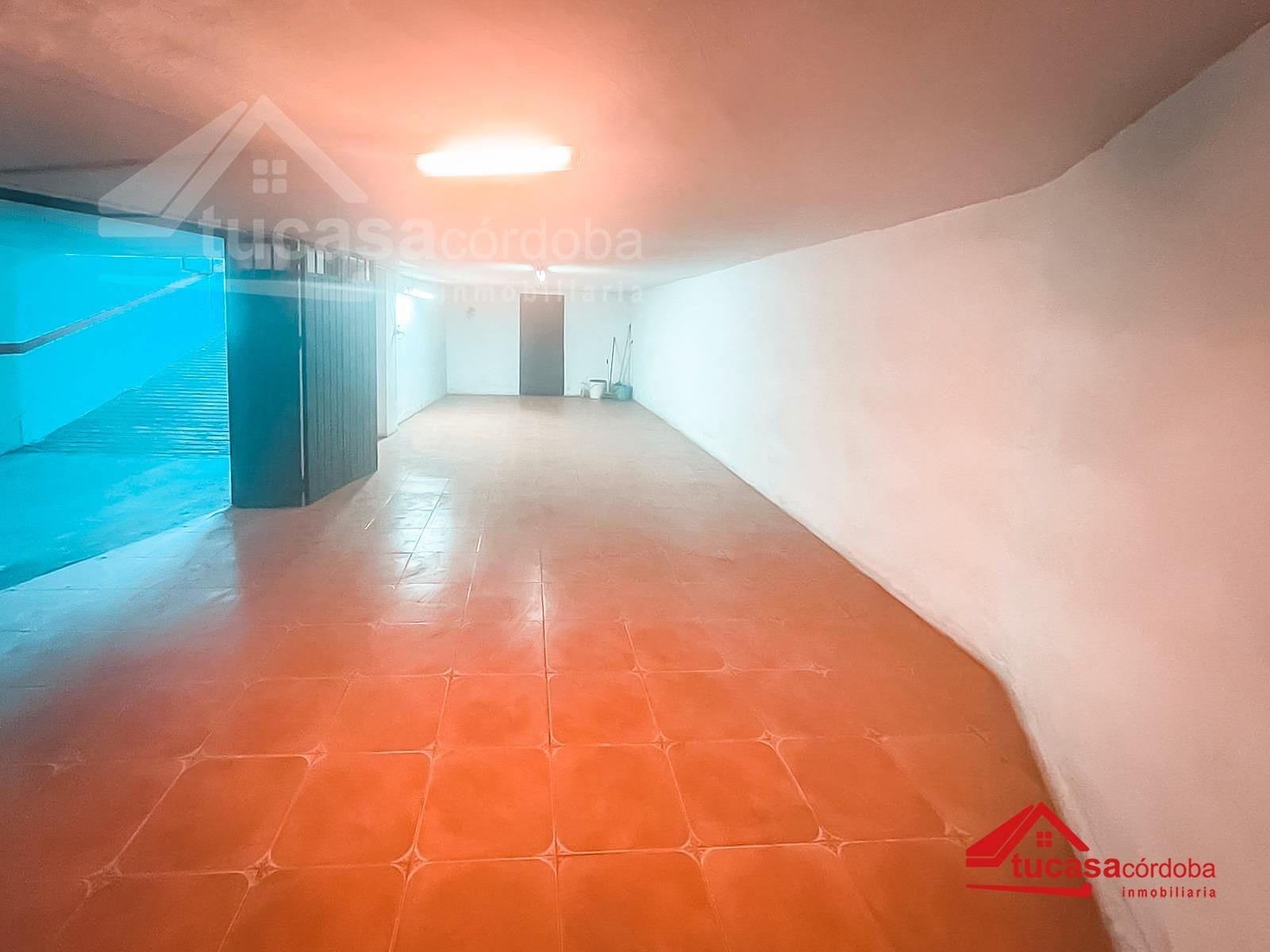 Garage for sale in  Córdoba Capital