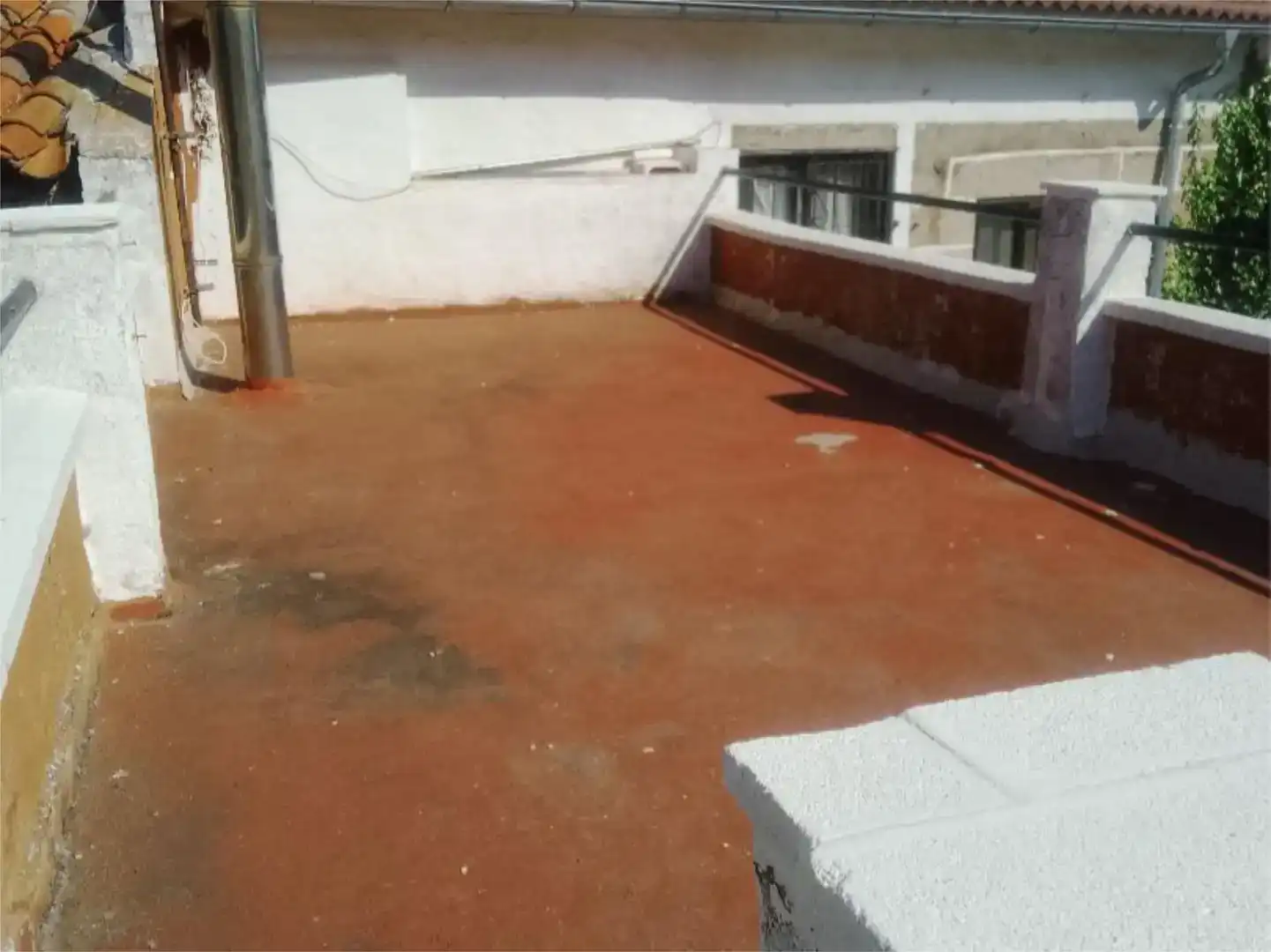 Terrace of Detached homes for sale in Mengamuñoz  with Parquet flooring, Storage room and Furnished