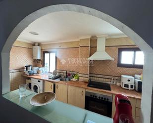 Kitchen of Flat for sale in Vejer de la Frontera  with Air Conditioner, Parquet flooring and Terrace