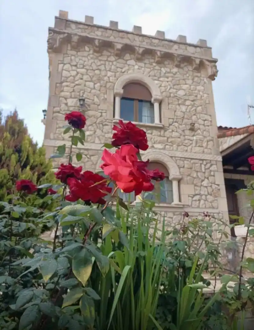 Jardí de Pis en venda en Hacinas amb Aire condicionat, Jardí privat i Moblat