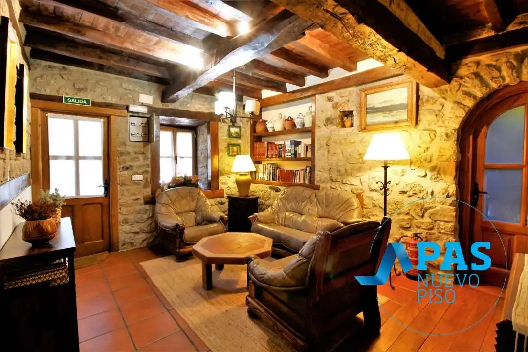 Living room of Houses for sale in Camaleño  with Heating, Private garden and Terrace