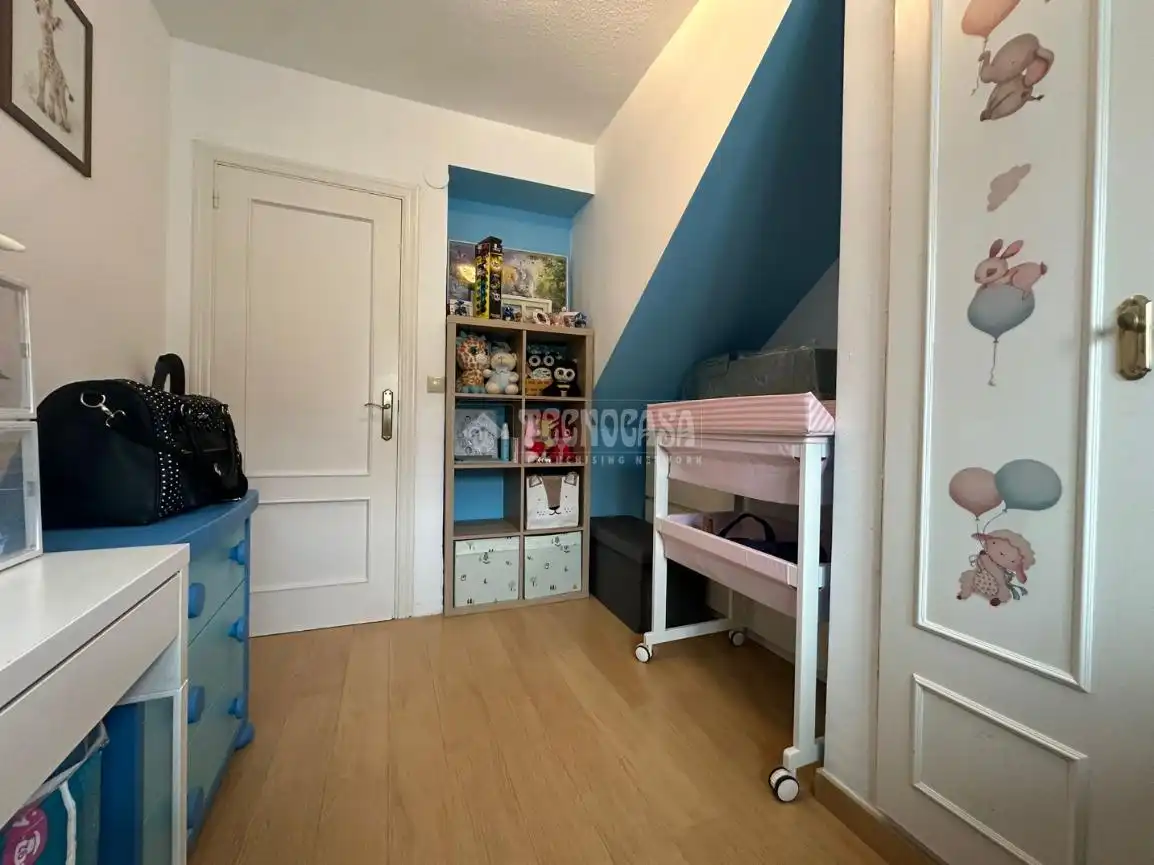 Casa adosada en venta en Los Rios