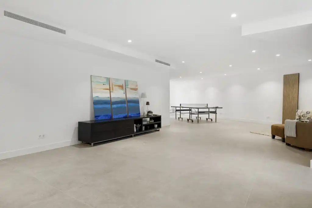 Chalet con piscina en venta en Elviria - Cabopino, imagen 17