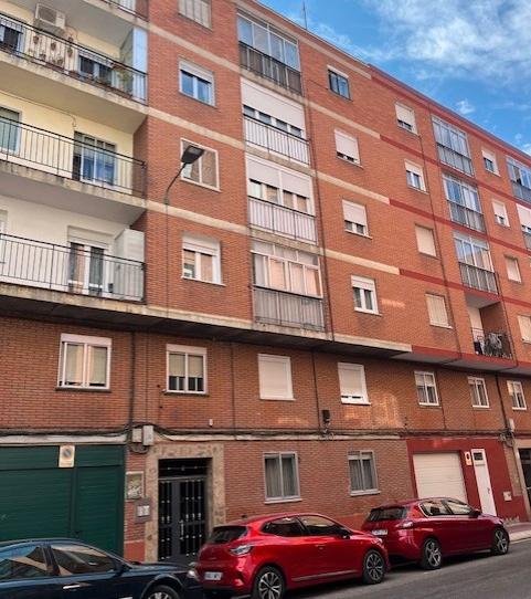 Foto 1 de Pis en venda a Calle Lope de Vega, Rondilla, Valladolid