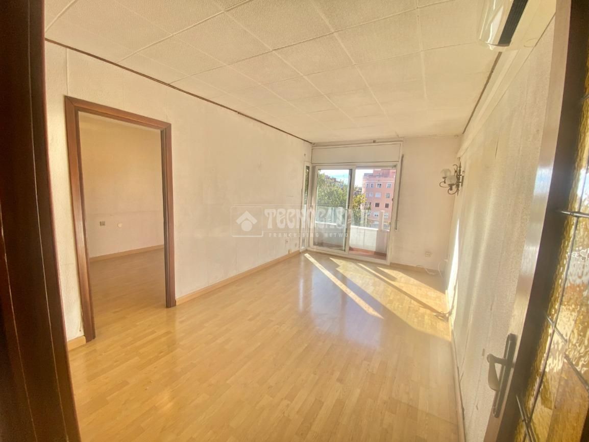 Sala d'estar de Pis en venda en  Barcelona Capital amb Aire condicionat, Calefacció i Parquet