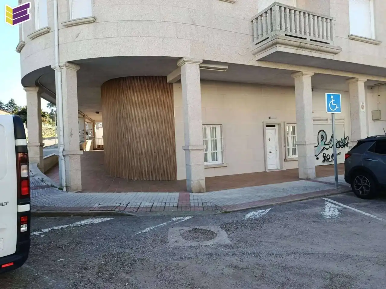 Vista exterior de Pis en venda en Nigrán amb Calefacció i Moblat