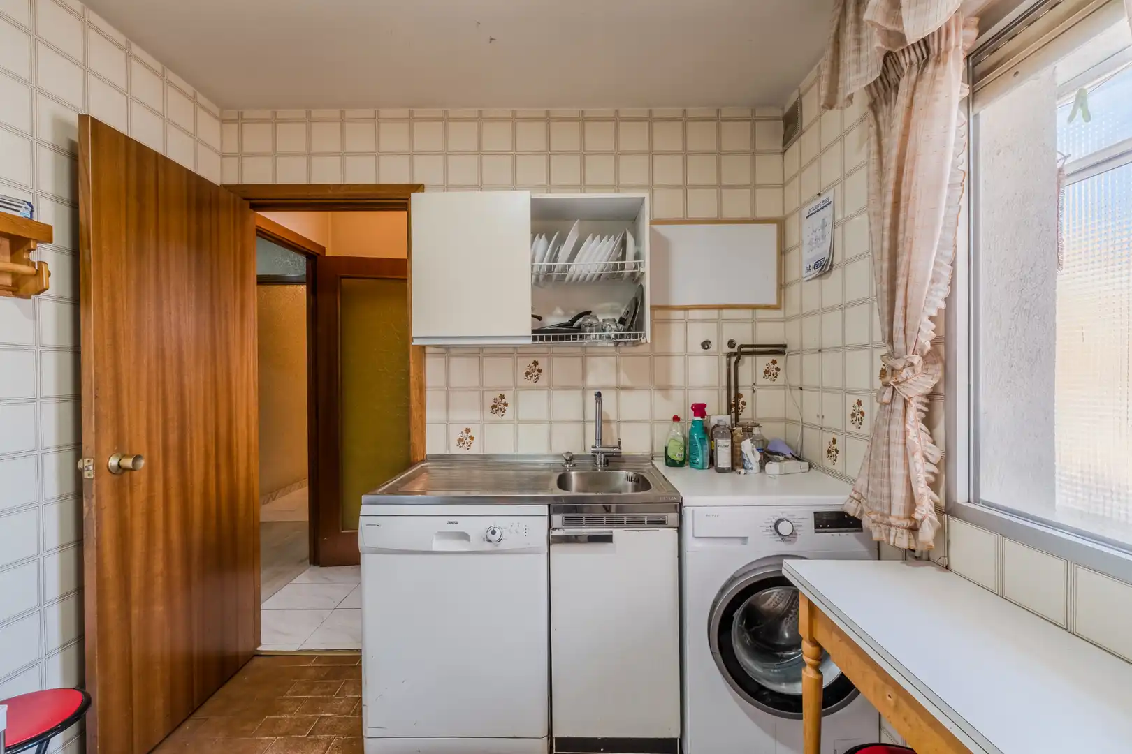 Flat with terrace for sale in Calle Rufino Rejón, imagen 5