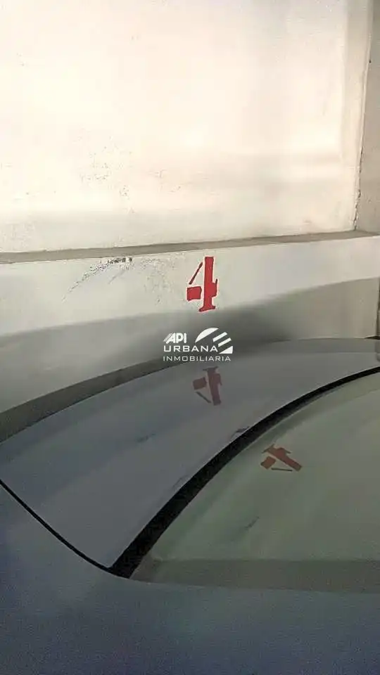 Aparcament de Garatge en venda en Lucena