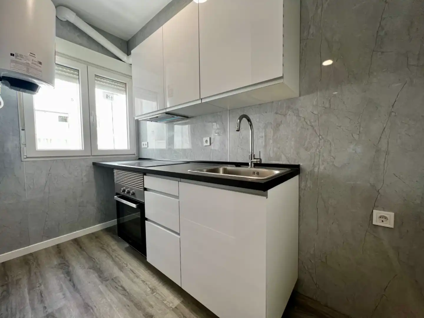Cocina de Piso en venta en Pinto con Terraza