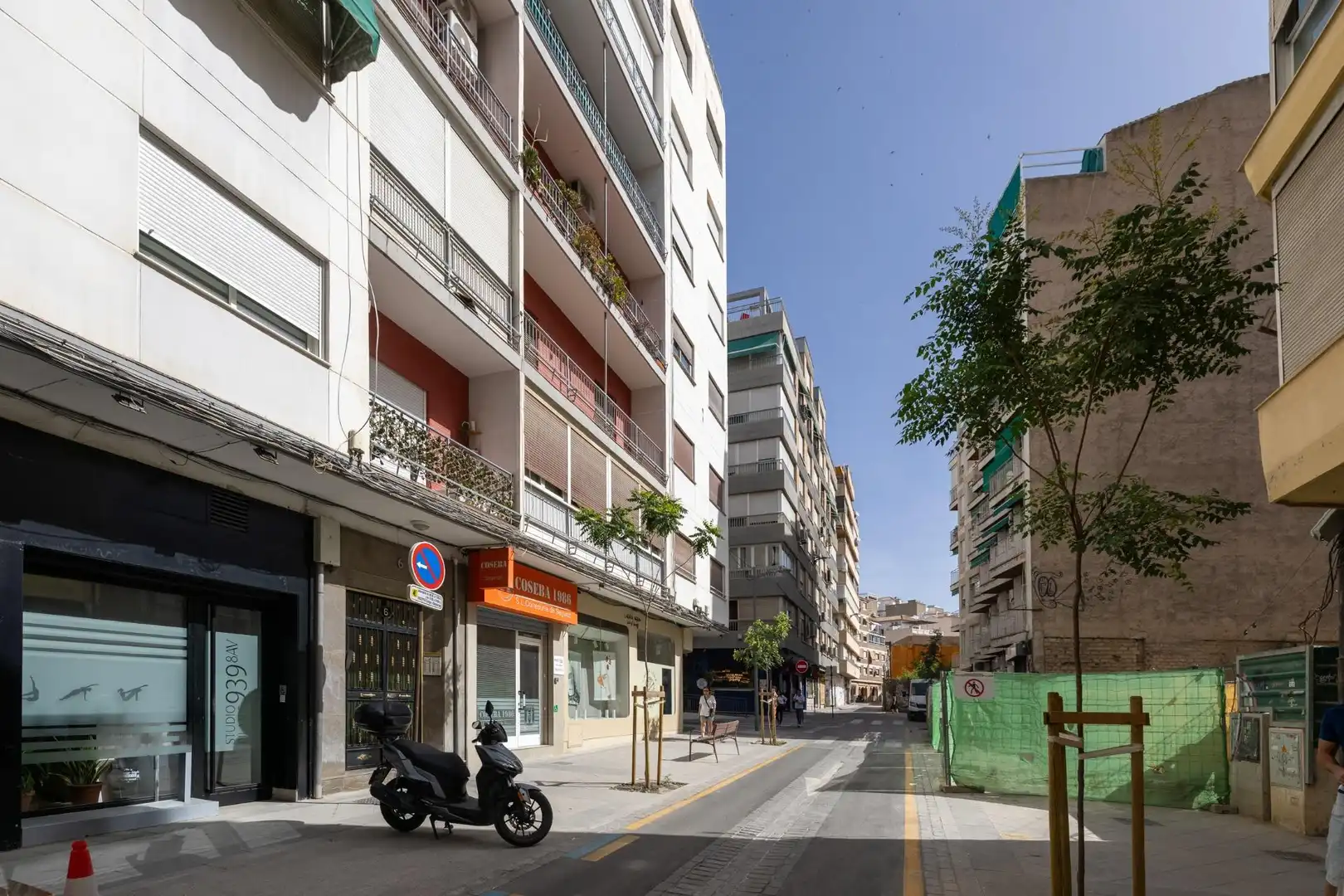 Flat with terrace for sale in Calle Tejeiro, imagen 2