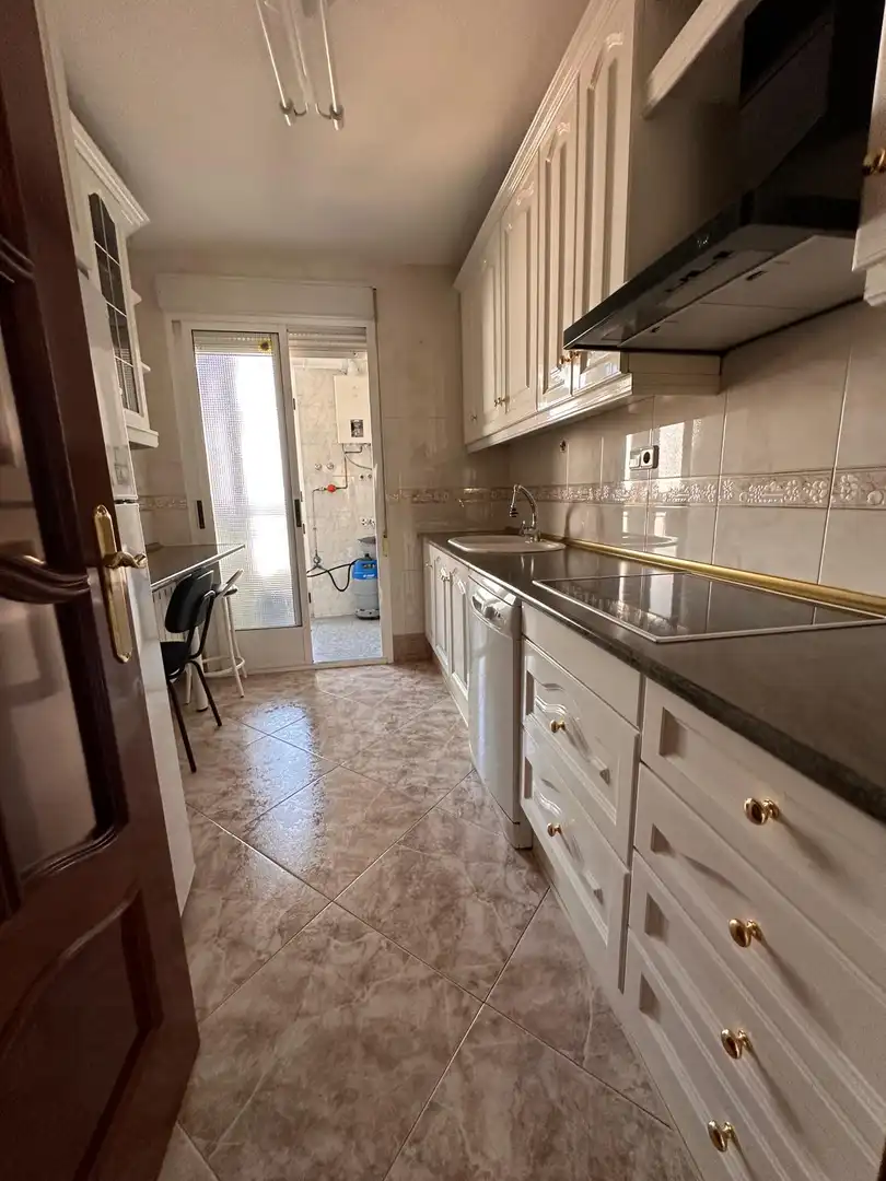 Cuina de Dúplex en venda en Jaén amb Aire condicionat, Terrassa i Balcó