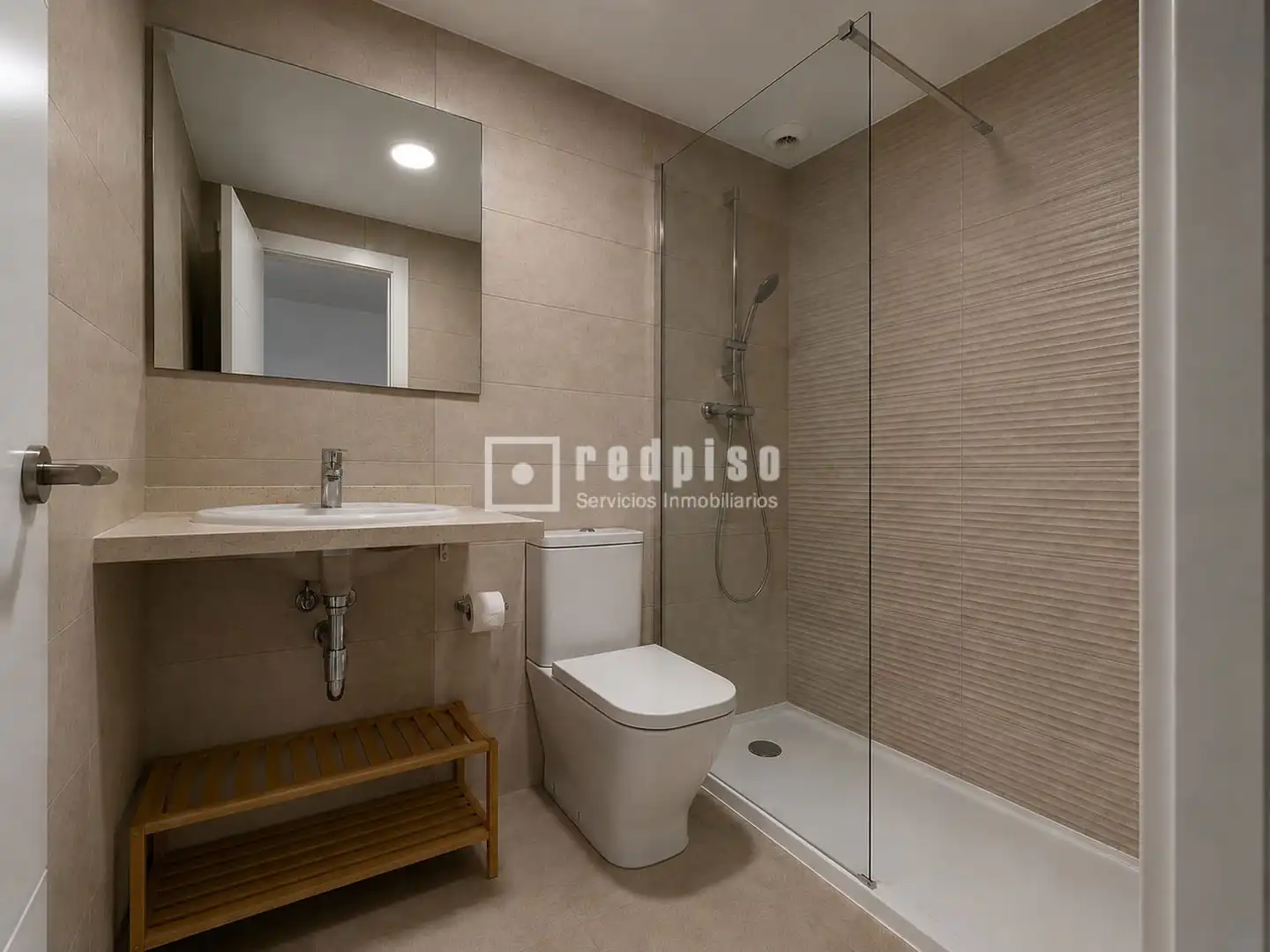 Bathroom of Flat for rent in Torremolinos  with Air Conditioner, Heating and Private garden