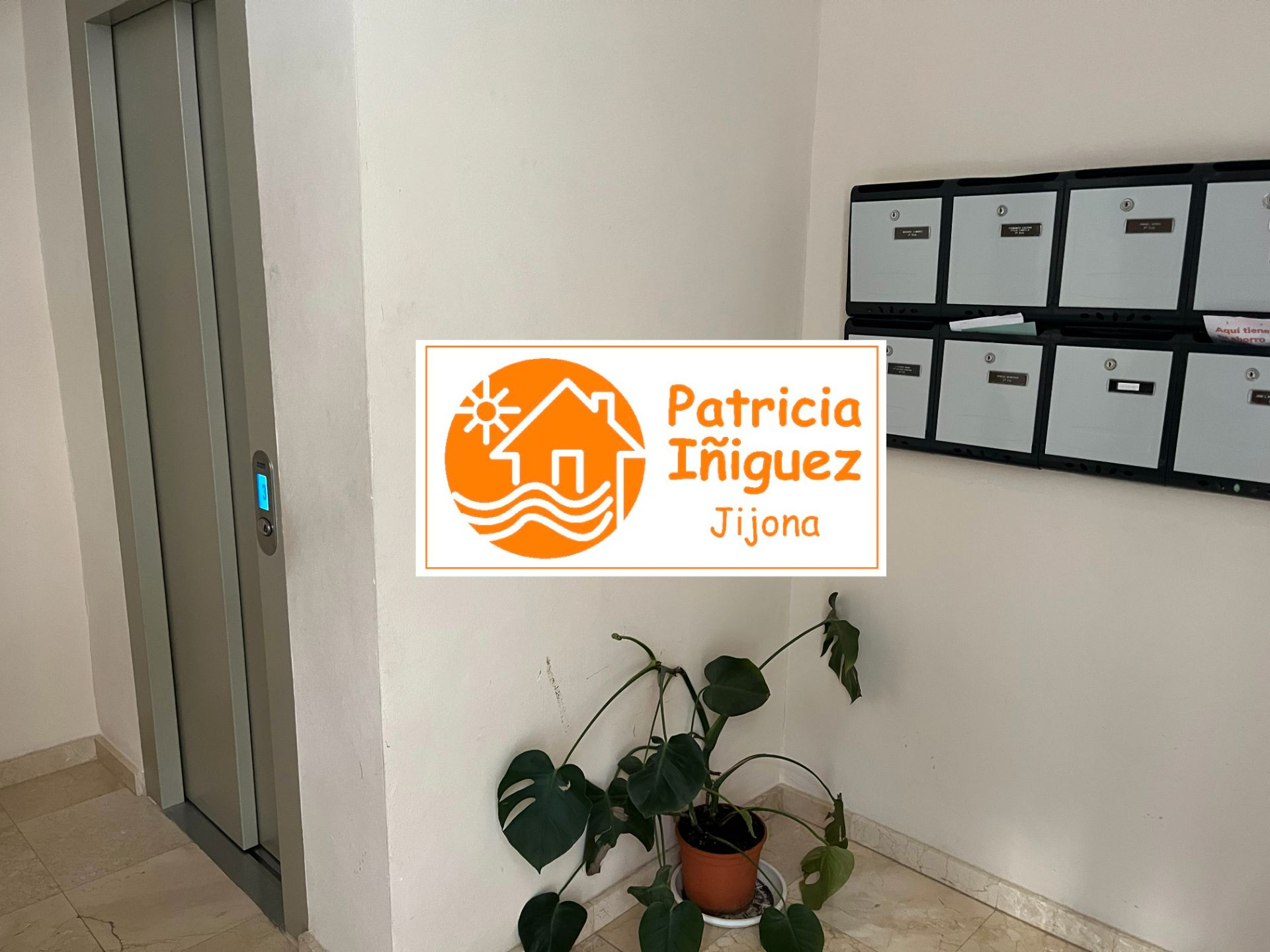 Piso en venta en Carrer de València