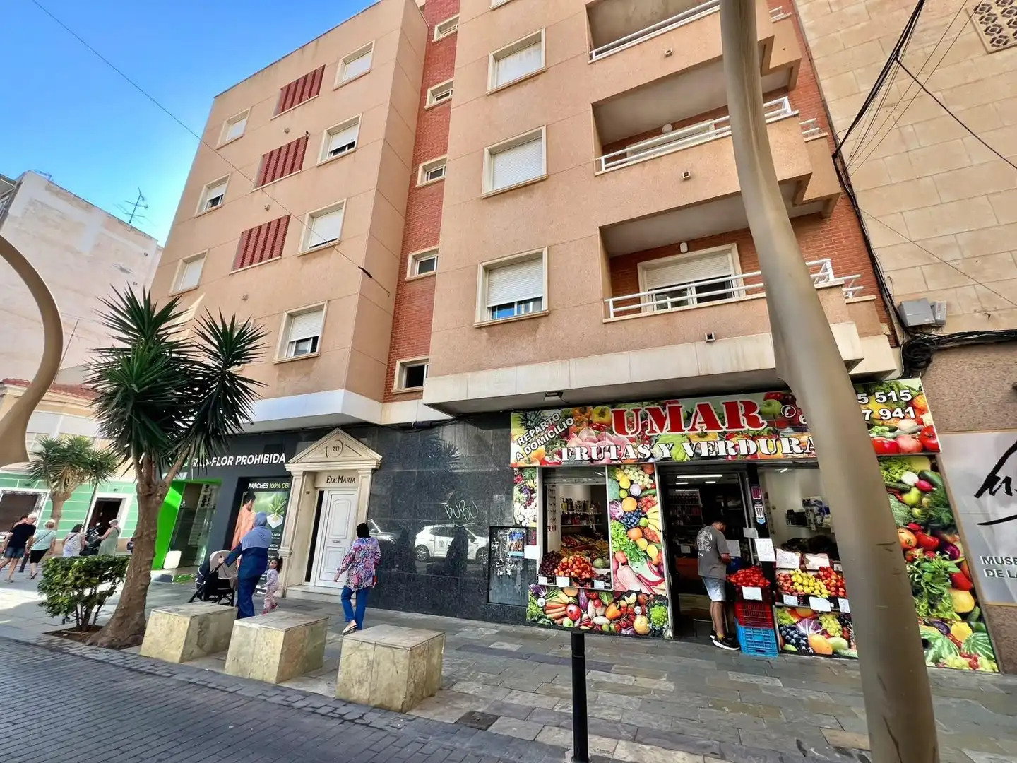 Business premises for sale in Calle Caballero de Rodas