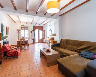 Sala d'estar de Casa o xalet en venda en Potries amb Calefacció i Terrassa