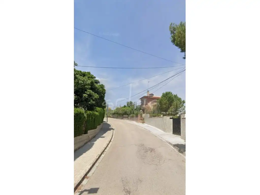 Terreny residencial en venda a Montserrat, imagen 3