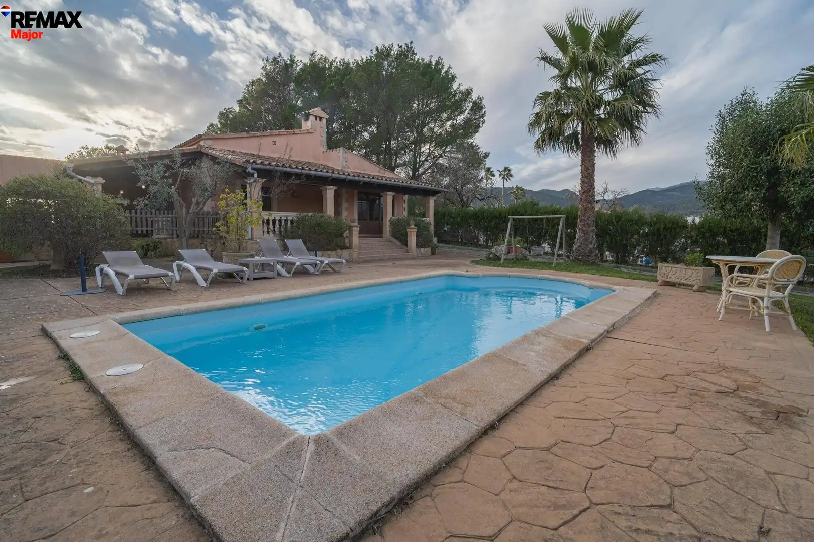 Schwimmbecken von Country house zum Verkauf in Inca mit Klimaanlage, Privatgarten und Schwimmbad