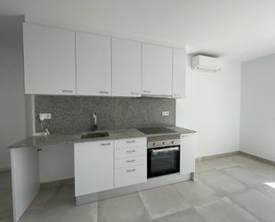 Kitchen of Flat to rent in Tordera  with Air Conditioner and Oven