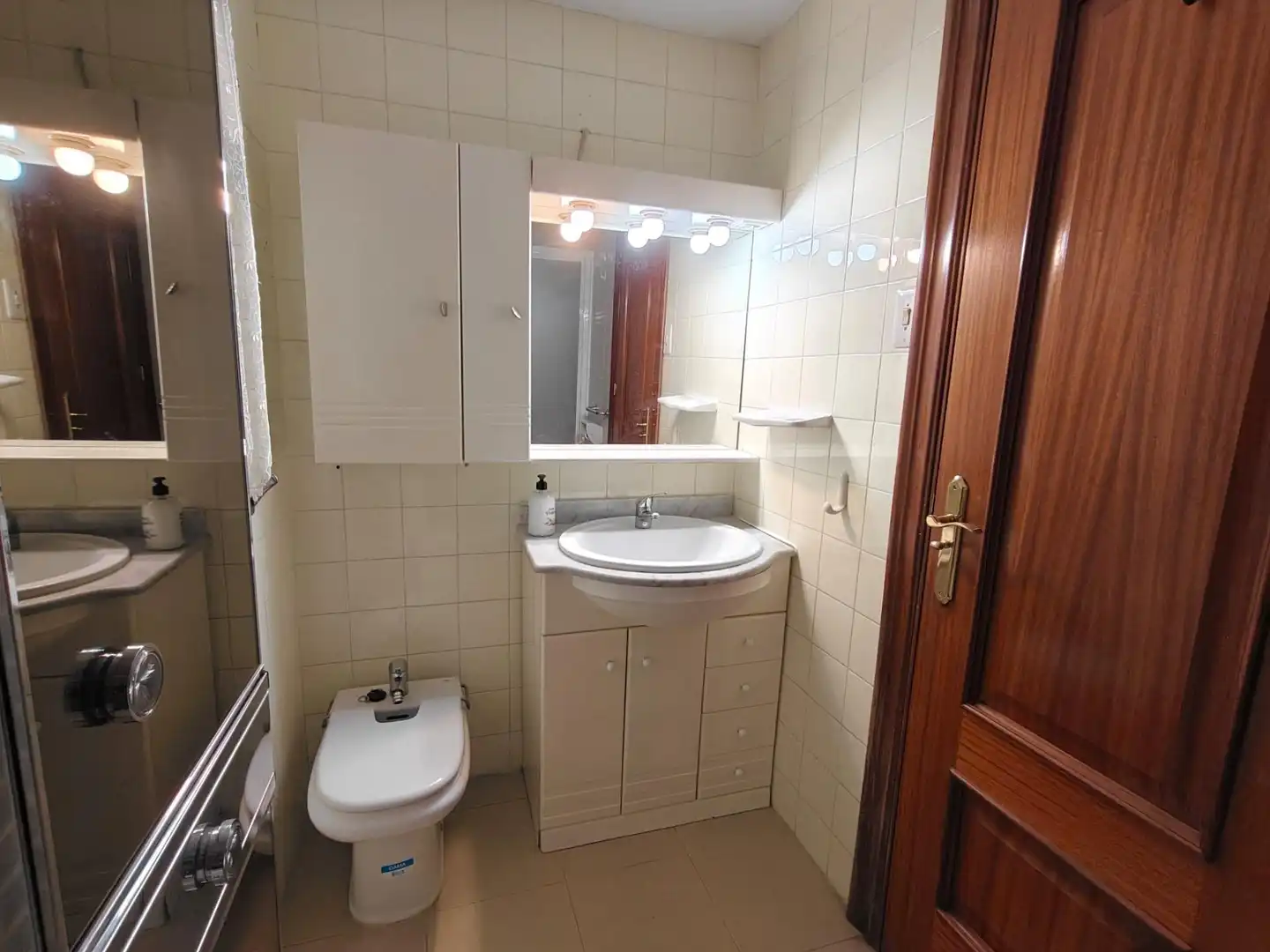 Room in Calle Dr, Pareja Yebenes, Plaza de Toros
