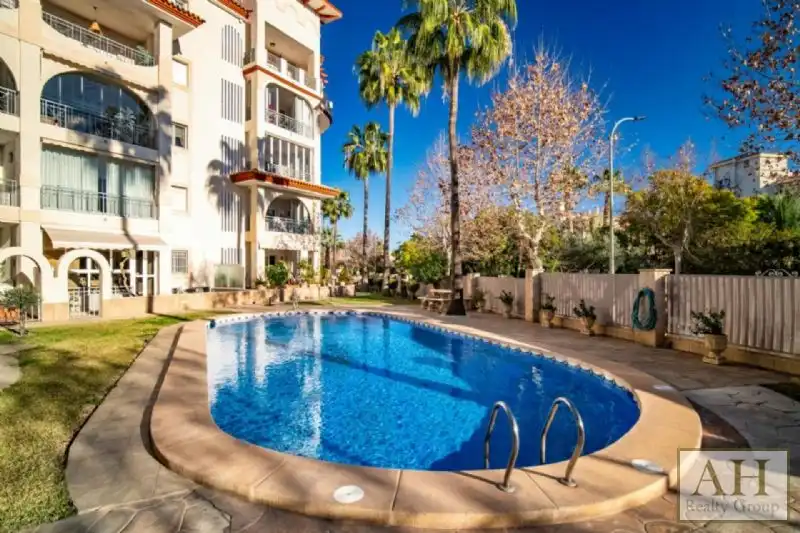 Piscina de Apartament en venda en L'Alfàs del Pi