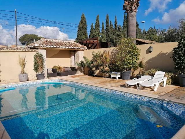 Casa-chalet en Venta en Entrepinos