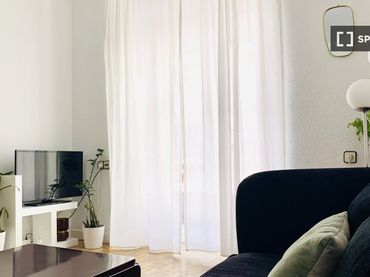 Flat with balcony to rent in Centro