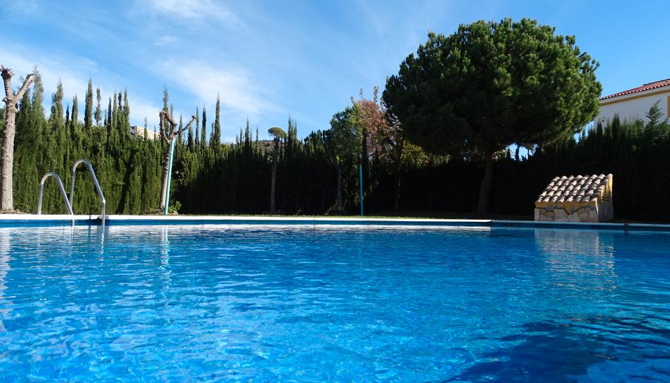 Foto 1 de Casa adosada de lloguer a Chilches, Málaga