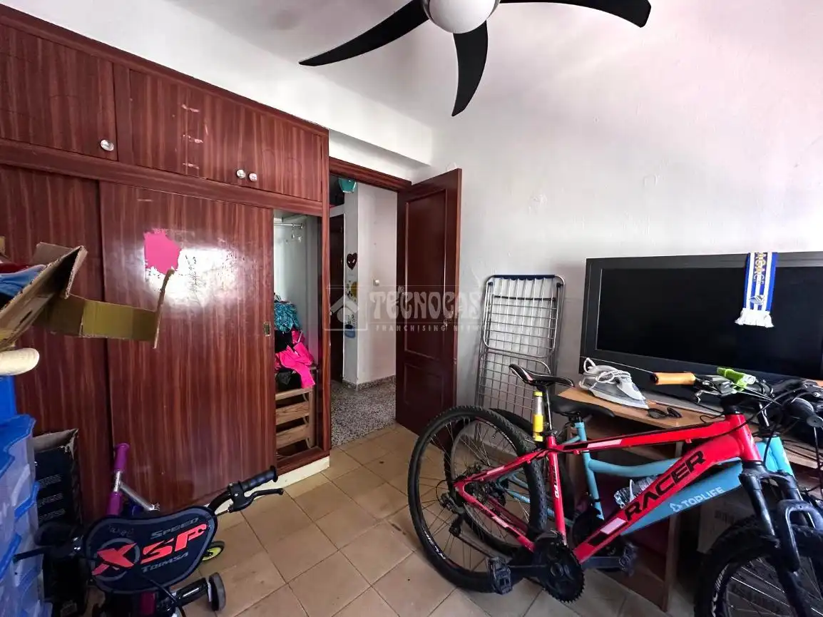 Bedroom of Flat for sale in Málaga