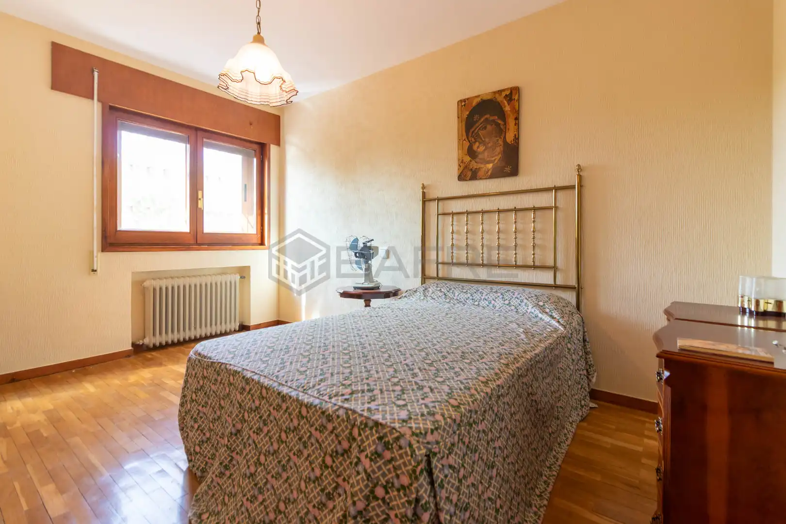 Dormitori de Casa o xalet en venda en Torrelodones amb Calefacció, Jardí privat i Parquet
