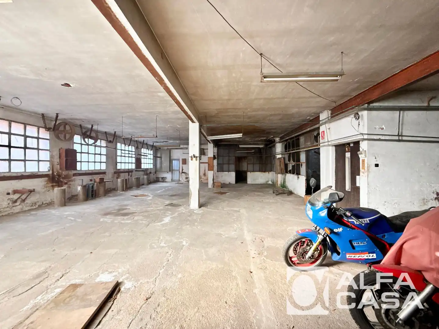 Industrial building for sale in JOAN SERRAS, imagen 7