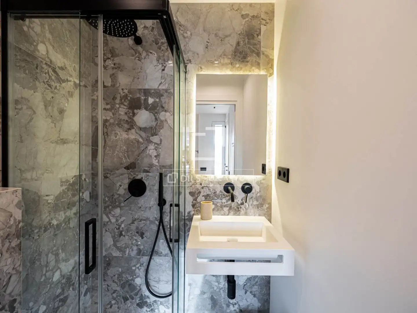 Baño de Piso en venta en Barcelona con Aire acondicionado, Calefacción y Parquet
