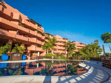 Apartament amb piscina de lloguer a Selwo
