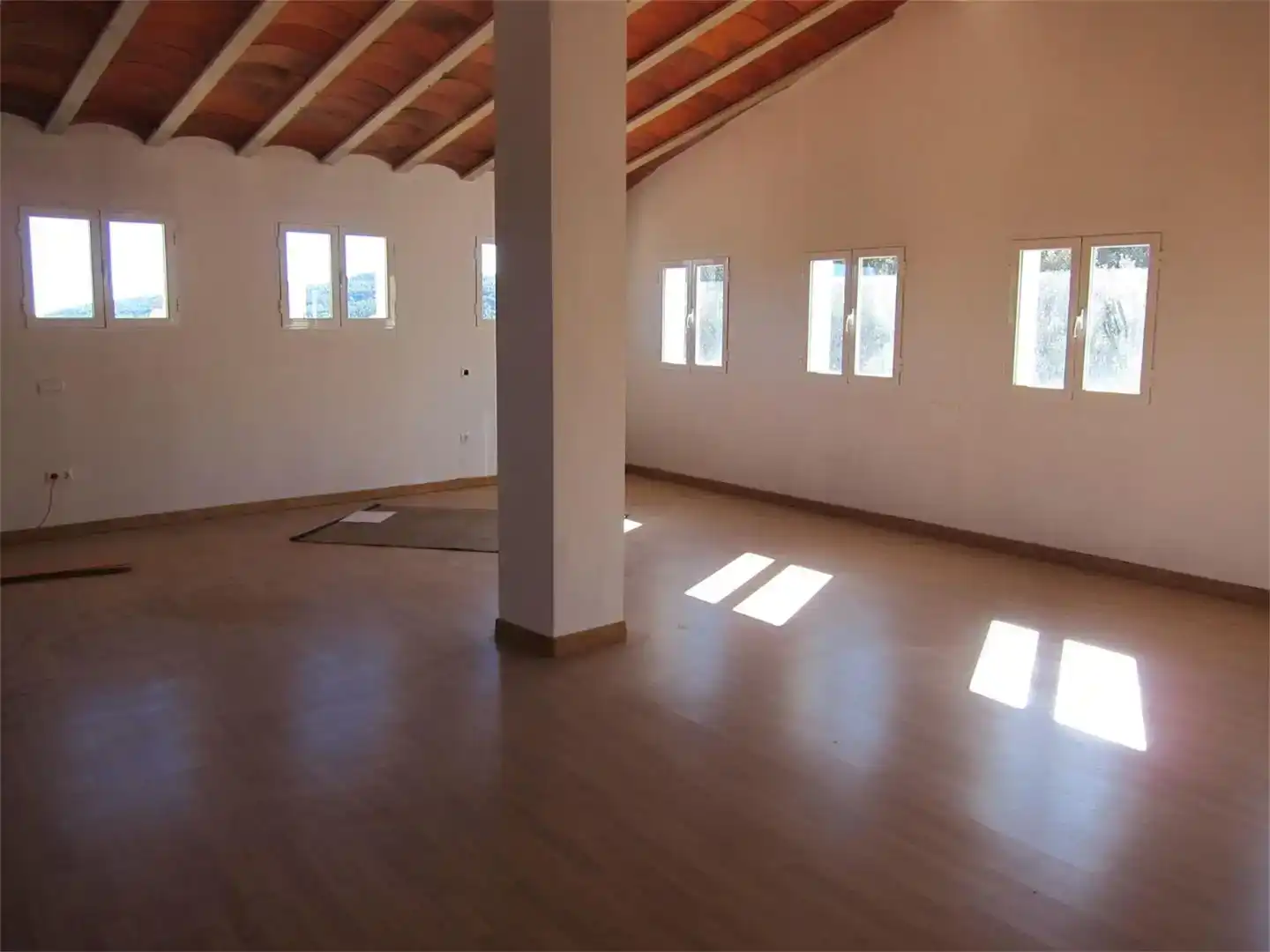 Finca rústica en venda en Yeste amb Jardí privat, Traster i Piscina