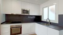 Kitchen of Flat for sale in  Lleida Capital  with Air Conditioner and Balcony