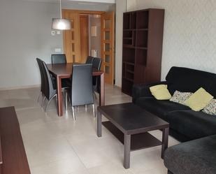 Living room of Flat to rent in Reus  with Air Conditioner, Heating and Private garden