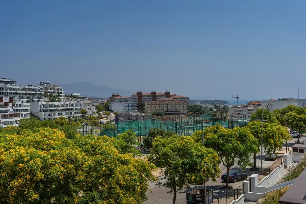 Apartment with pool for sale in Estepona Pueblo, imagen 17